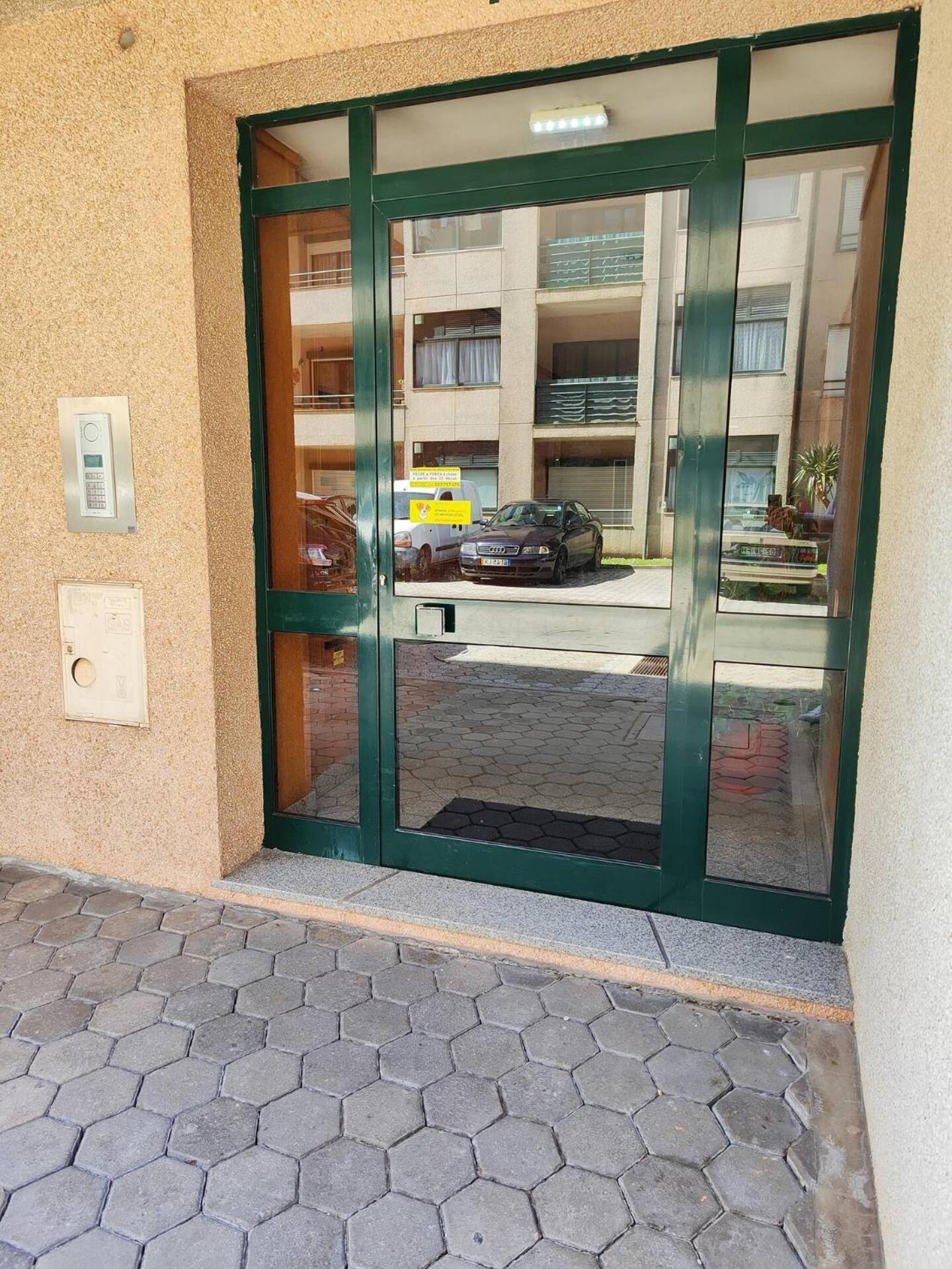 Modern 1Br For 4 - Great For Long Stays, 10 Min To Attractions Vila Nova de Gaia Extérieur photo